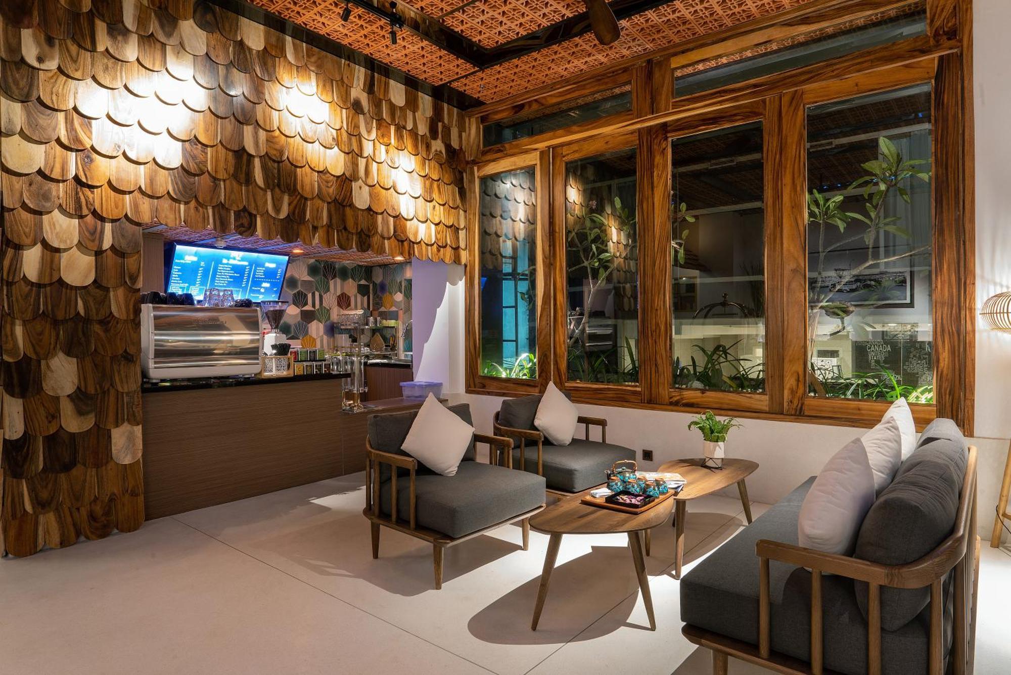 Sky Gem Khách sạn TP. Hồ Chí Minh